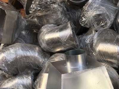 廠家直銷304不銹鋼彎頭 螺旋風管抽油煙機彎頭排煙通風管道