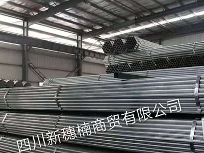 鍍鋅焊管，規(guī)格型號齊全，鋅層厚度均可按要求定做