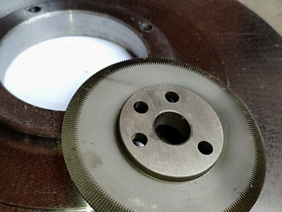 現貨塑膠模具鋼Sm2廠家通用圓扁鋼表面處理塑膠模具鋼材定制加工
