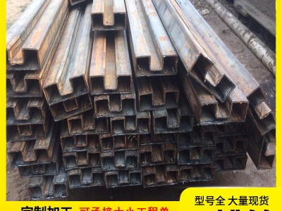 凹槽管 Q235B鍍鋅凹槽管小口徑凹槽管規格齊全異型管批發